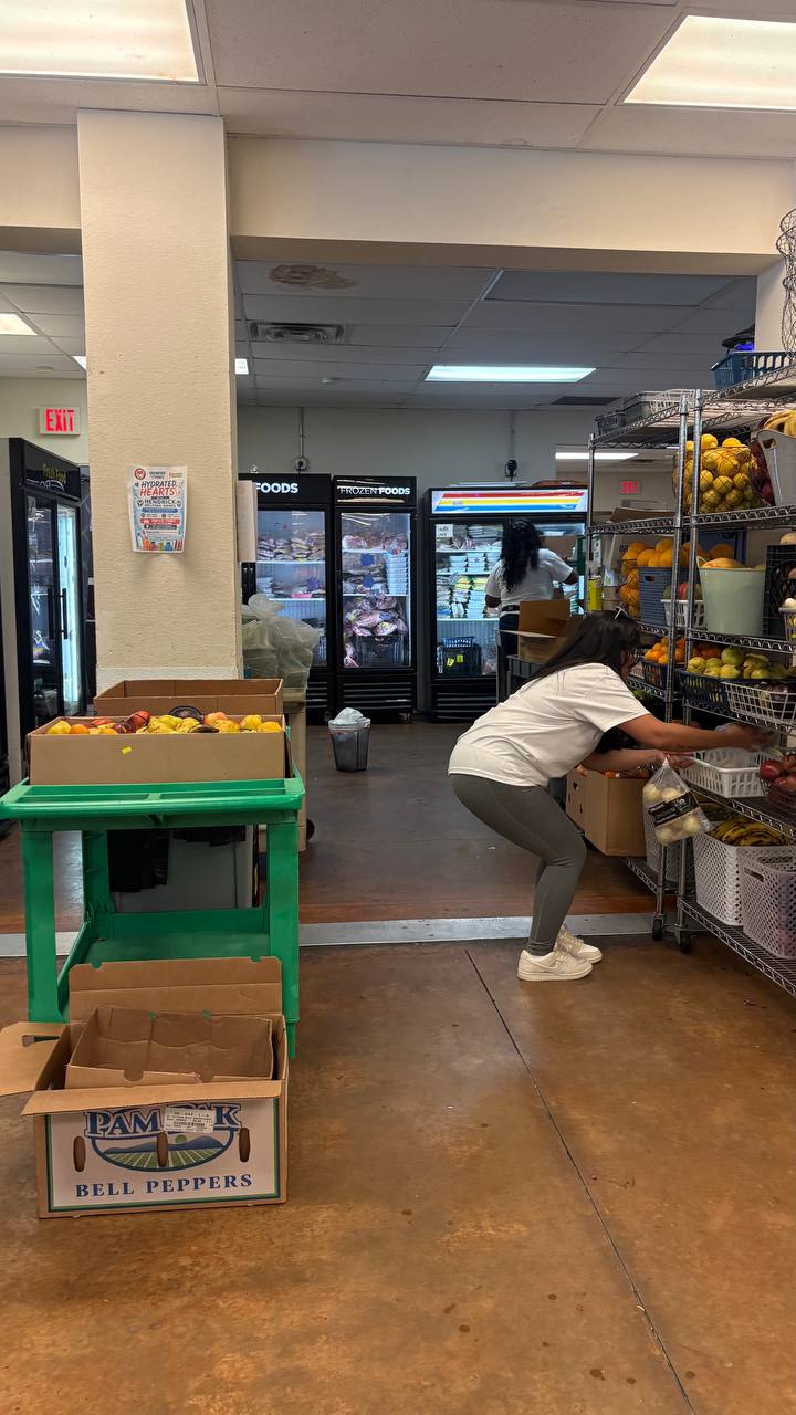 Community Food Pantry Volunteer Day