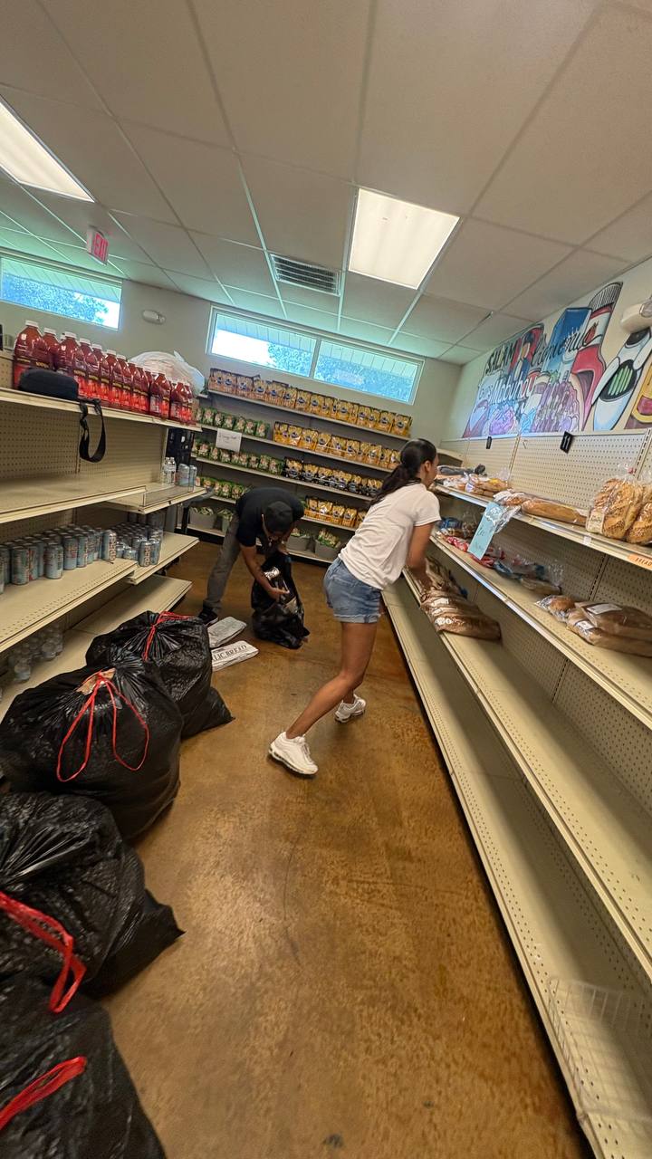 Community Food Pantry Volunteer Day